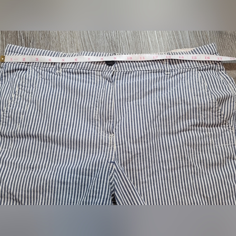 Boden Striped Chino Striped Shorts Size 10 Beach Coastal - Picture 5 of 6